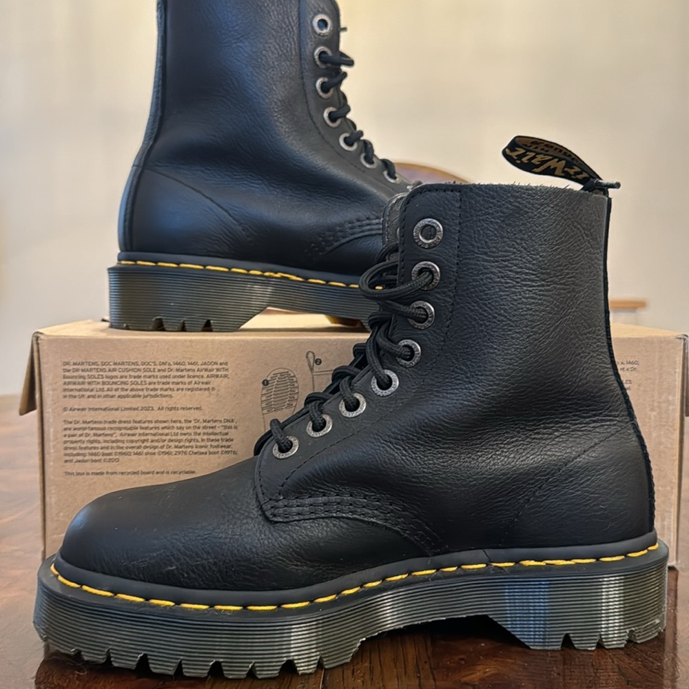 Doc Martens 1460 Pascal Bex 8W/7M/6UK/39EU